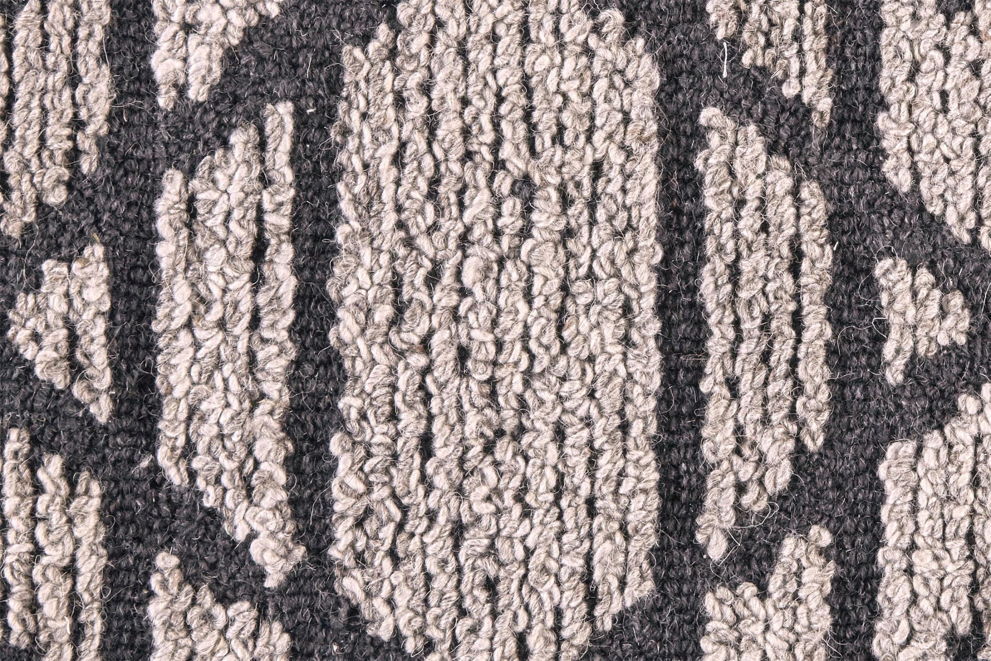 10' Black and Taupe Round Wool Paisley Hand Tufted Area Rug-7