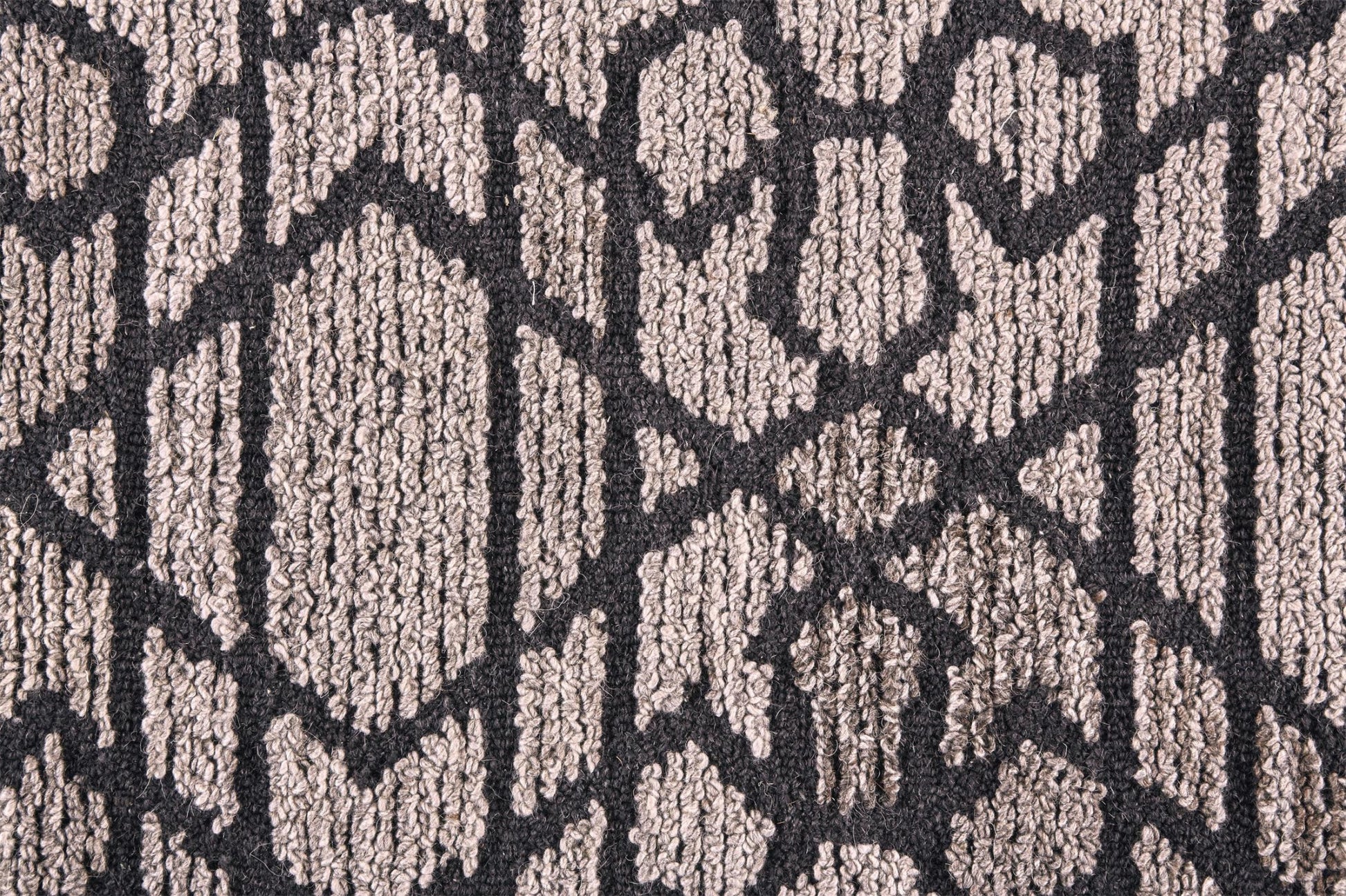 10' Black and Taupe Round Wool Paisley Hand Tufted Area Rug-8